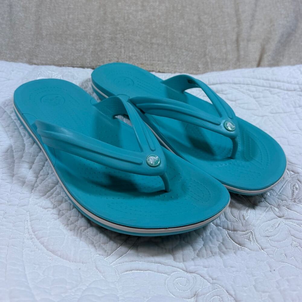 Crocs Womens 10 Blue Flip Flop Slip On Sandals Casual Comfort Beach Shoes Summer